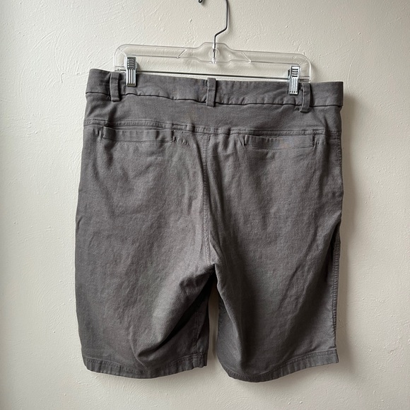 Lululemon Commission Shorts - Picture 5 of 8